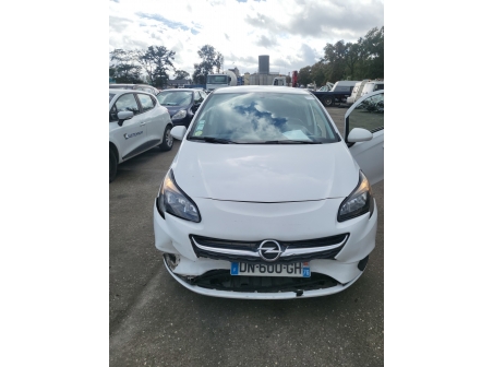 Vehicule-OPEL-CORSA%20E-2015-a753236e5902d4db63fa230b2b35268d2b69c2a1a079f40ea476d4082712995c_o.jpg