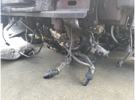 Vehicule-VOLKSWAGEN-GOLF%207%20PHASE%201-2016-68f2b46022b2c6fa8b1c2e330a5e87fafdba6d4c89c1cdfb89896e98c766f33a_o.jpg