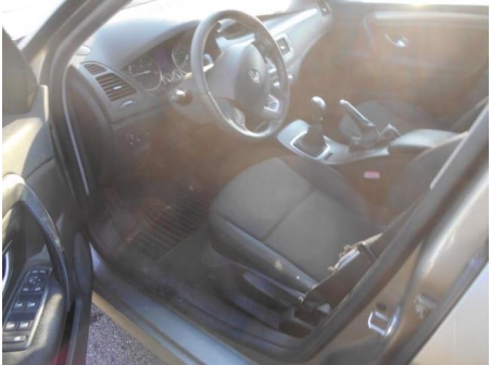 Vehicule-RENAULT-LAGUNA-III-PHASE-1-1-5-2008-dac8f084d055043bb339c36056578d6a9e935ff89cbabf3db617dd716ca67b77_mtn.JPG