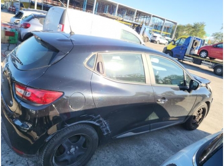 Vehicule-RENAULT-CLIO%204%20PHASE%201-2013-c3a5e3949ac82b4717eb8c381f7347504e35482899786f2607b230b70b5e05db_m.jpg