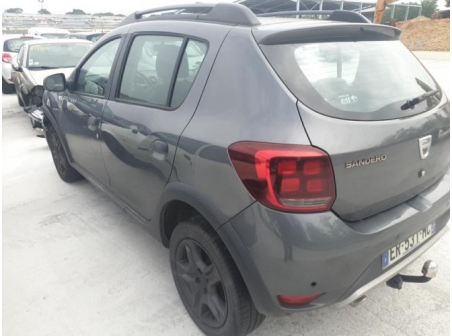 Vehicule-DACIA-SANDERO-2-PHASE-2-2017-3def3f8fef21eb0ec0c7cdf5f038728c3bd13b6c5678fd004ceadbc90fba131f_mtn.jpg
