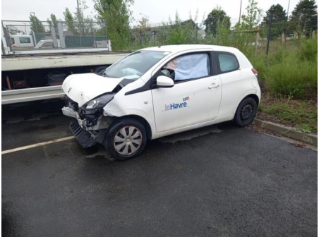 Vehicule-PEUGEOT-108-2015-62af2f8a3f243c0020cee3ddc6a1215b42d0acfc6e492e0219ef0021ba3aed9d_mtn.jpg