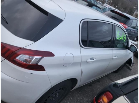 Vehicule-PEUGEOT-308%202%20PHASE%201-2015-3c9632fb9aa5b10d353fa4d703777660b614612b46ad001e3558d5131a10a03d_m.jpg