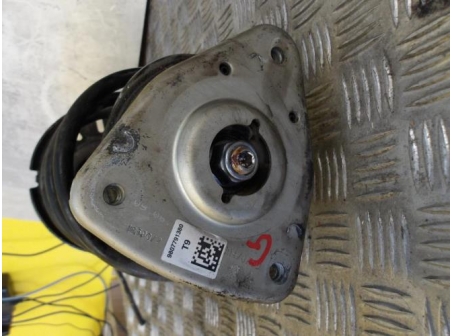 104002534-212cbc53-a20a-4804-b82b-a1aec9af444b-Piece-Amortisseur-avant-gauche-PEUGEOT-41eeb1d147f15f070c0397c764e1cc83015e53ac2a9e7c129d36a51fdb6370d5_m.JPG