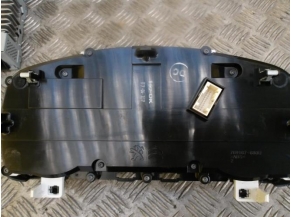 104009404-b2da17e8-de85-42cb-bd46-a2d15e8be37b-Piece-CITROEN-96ef7a21193bd853dd007df7bb34ca7e5ee6f588c4d404aeb4d937a792e0df09_m.JPG 2