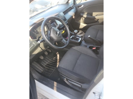 Vehicule-RENAULT-CLIO%205-2019-dad4f67ba85a13fb25e04730bd36f708b30f8dbee5048c0280644773df32081f_m.jpg