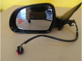 104153339-e1c5585d-311d-4fa9-bc80-0989ae2ed762-Piece-Retroviseur-gauche-AUDI-8037662f1a2fa702bae41150902af88b852560c1f0acd8022c3bf5da72163eda_m.JPG