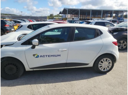 Vehicule-RENAULT-CLIO%204%20PHASE%202-2018-ca2cfe3cee0e655495e5ff71d6f00b09f2ff43e172ef0356217997a8d3c1d1a8_m.jpg