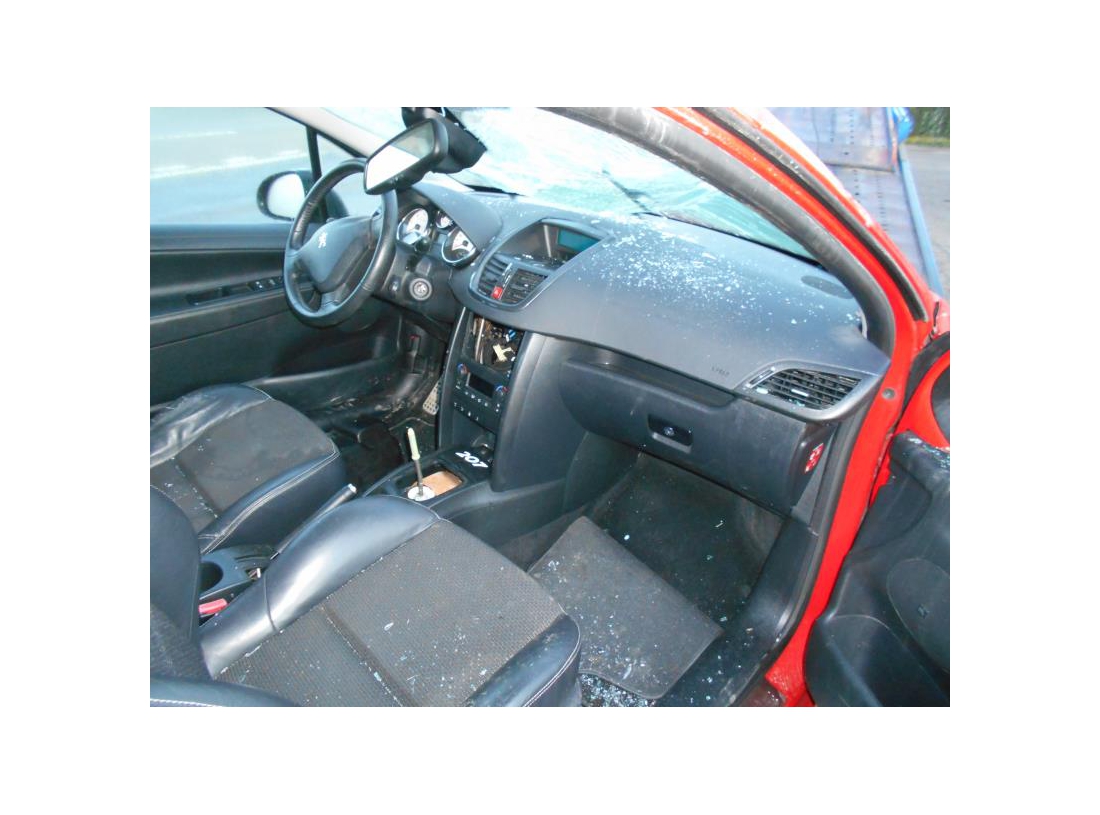 Vehicule-PEUGEOT-207-PHASE-1-1-6-2006-5574821c8d87b8abfc8d30c7c9b72520cb184de2a3ebfc318e3b1c8819caffb1.JPG Vehicule-PEUGEOT-207-PHASE-1-1-6-2006-5574821c8d87b8abfc8d30c7c9b72520cb184de2a3ebfc318e3b1c8819caffb1.JPG