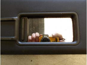 104390968-486e1034-fdaf-41a3-a58c-52545f3ed671-Piece-Pare-soleil-droit-AUDI-f02a6a9500276be226eb39b9fcfb7bf4454158a285540b1e72c5283e7450e36b_m.JPG 2