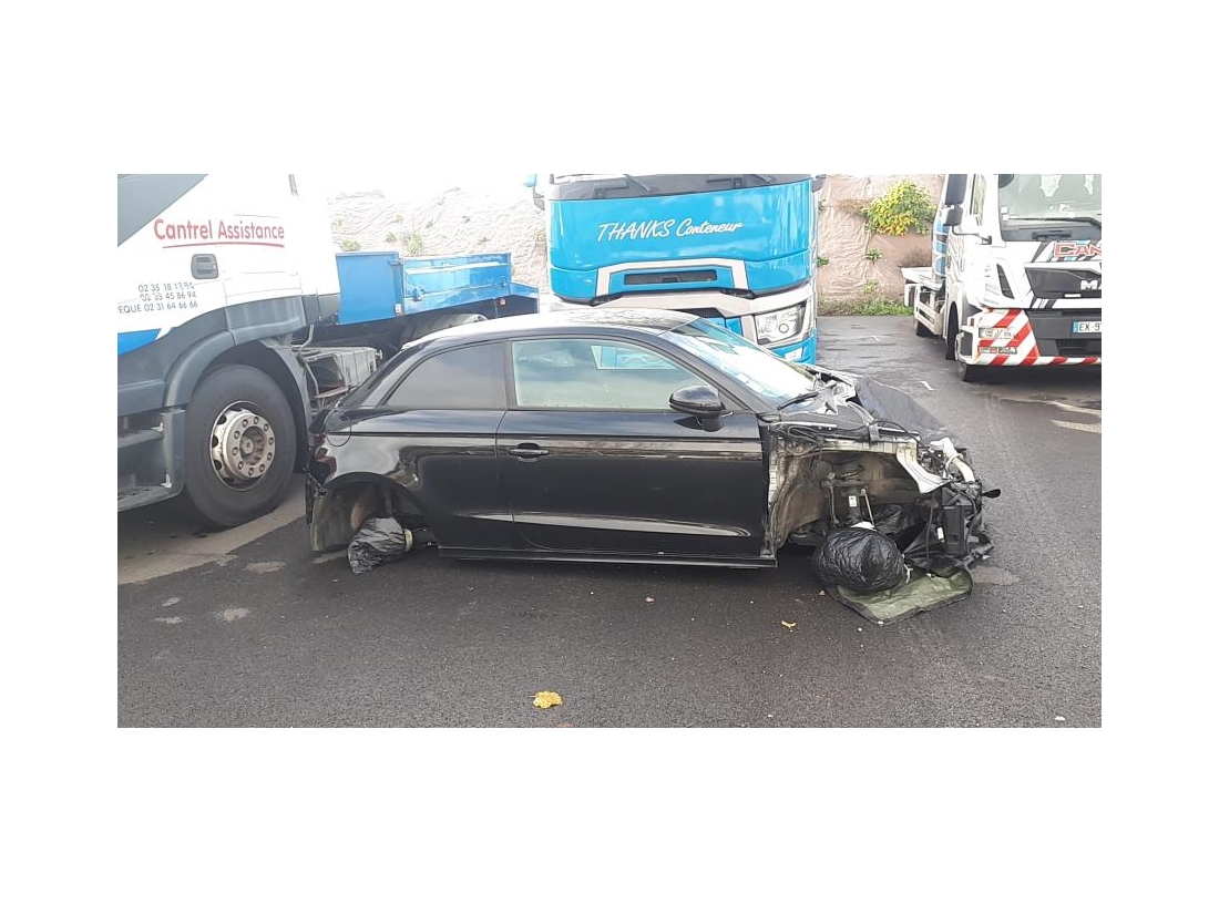 Vehicule-AUDI-A1%201%20PHASE%201-2011-6ae5e4f6ee1c915438ff6174bf6c03ef54cbe1fe4eb95b3f94886aad4733551a_m.jpg Vehicule-AUDI-A1%201%20PHASE%201-2011-6ae5e4f6ee1c915438ff6174bf6c03ef54cbe1fe4eb95b3f94886aad4733551a_m.jpg