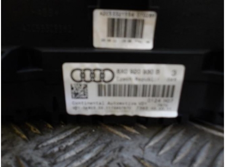 104392334-7c831e93-7485-43f6-beda-a62e89f69243-Piece-Compteur-AUDI-6e3722a5c35ed0b58bf9c0e6f819464f485e08f3153a0b3c13ede58d2d8c92b4_m.JPG