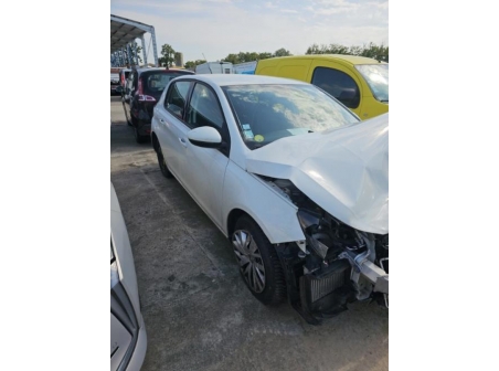 Vehicule-PEUGEOT-308%202%20PHASE%201-2014-91ae830cbd43e9ce5abfb649dae2af8b5072229e51026555ef675b9c48b580fe_m.jpg