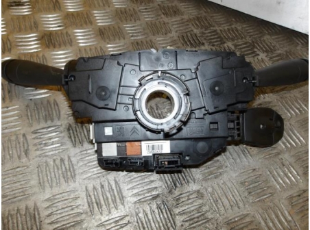 104467212-c61b7428-4d69-4525-962c-d0a90f2f5654-Piece-Com-PEUGEOT-d232ea7181ce5409589af69e91ec7cee76d5973a16bc71028b93a3fbef1c2981_m.JPG