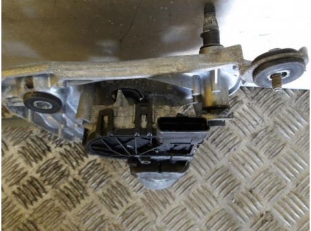 104467309-b3155843-118d-4e0c-a089-e907f242de74-Piece-Moteur-essuie-glace-avant-PEUGEOT-7e003f80add42b206b27ac7998a3de8226dbbcd58cec94f6640285a3e6abc143_m.JPG