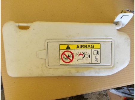 104472855-a69569a3-bc9b-4572-afd5-48e71ffebce0-Piece-Pare-soleil-PEUGEOT-308-2-PHASE-1-16-HDI-8V-TURBO-389bd7b344ba1fc85508c45a61e7cf442d995aa5d4a578a1ecdf16b5fdd33d6f_m.JPG