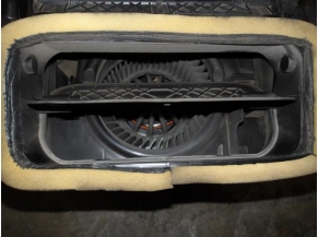 104473123-087e9d23-e85c-4c64-b5b3-f2c63336f0f7-Piece-Bloc-chauffage-AUDI-c0858bdeaa1e80debfdfbf06d521da2095a5b6ce229f624e7ab9010dfb95fb65_m.JPG 2