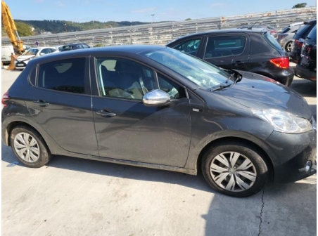 Vehicule-PEUGEOT-208%201%20PHASE%201-2014-aed6304ba7327eb6a3b158eb7d135cc479f35517e47bdcaee7a9519ae8089501_m.jpg