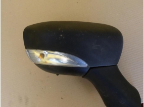 104548800-bf279a3f-02af-42c7-b5de-9ed82a1b117f-Piece-Retroviseur-droit-RENAULT-CLIO-4-PHASE-1-15-DCI-8V-TURBO-04e33653b1436ab24872c74c5c3e548730c7743abba5acbbe64f28b5b75a47a2_m.JPG 2