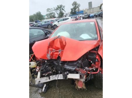 Vehicule-RENAULT-CLIO%204%20PHASE%201-2015-4927169b17ef5a39136b9ca67e4cb6c3e7728b9db7b5d7036ebad21610023c46_m.jpg