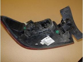 104556894-8da287a4-a84e-4205-8188-ba5148601876-Piece-Feu-arriere-principal-droit-RENAULT-f9dbebe0c21dacc41f6309bd90697faf988bb884c792da07983a3f9ca9382416_m.JPG 2