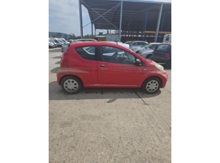 Vehicule-PEUGEOT-107%20PHASE%202-2010-f43508172ecbfc70d814b11c80c261d3e540b129db07e1264381cb021f394170_m.jpg