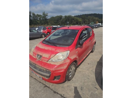 Vehicule-PEUGEOT-107%20PHASE%202-2010-bb65fe57b88b05ecc317fa7f03f9174a1ec9d57eff7c05c7c99a378cfd317b0c_m.jpg