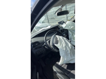 Vehicule-RENAULT-GRAND%20SCENIC%203%20PHASE%203-2015-e82a5bd44f53209aa3c3d1e7f118d476380b6c891e8943838992ba2b18eacae9_m.jpg