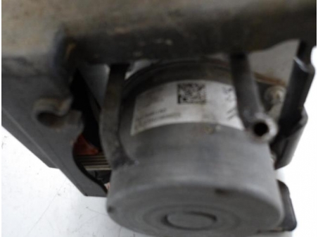 105209153-18282559-0a30-4f1c-9a27-888e9d1f9899-Piece-Bloc-ABS-PEUGEOT-ec6bc9a19aeb8a4e87d9f5f7c34bc54a3ad64363ba478553378c9393abb47a75_m.JPG