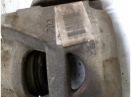 105211314-782fa8d9-9790-49c9-b579-cb23aa2eb381-Piece-Etrier-avant-gauche-PEUGEOT-7d6dedbd3b2f126cc105f9e8b081d1286e2c070881a2ea9db3762c796c2b1e87_m.JPG