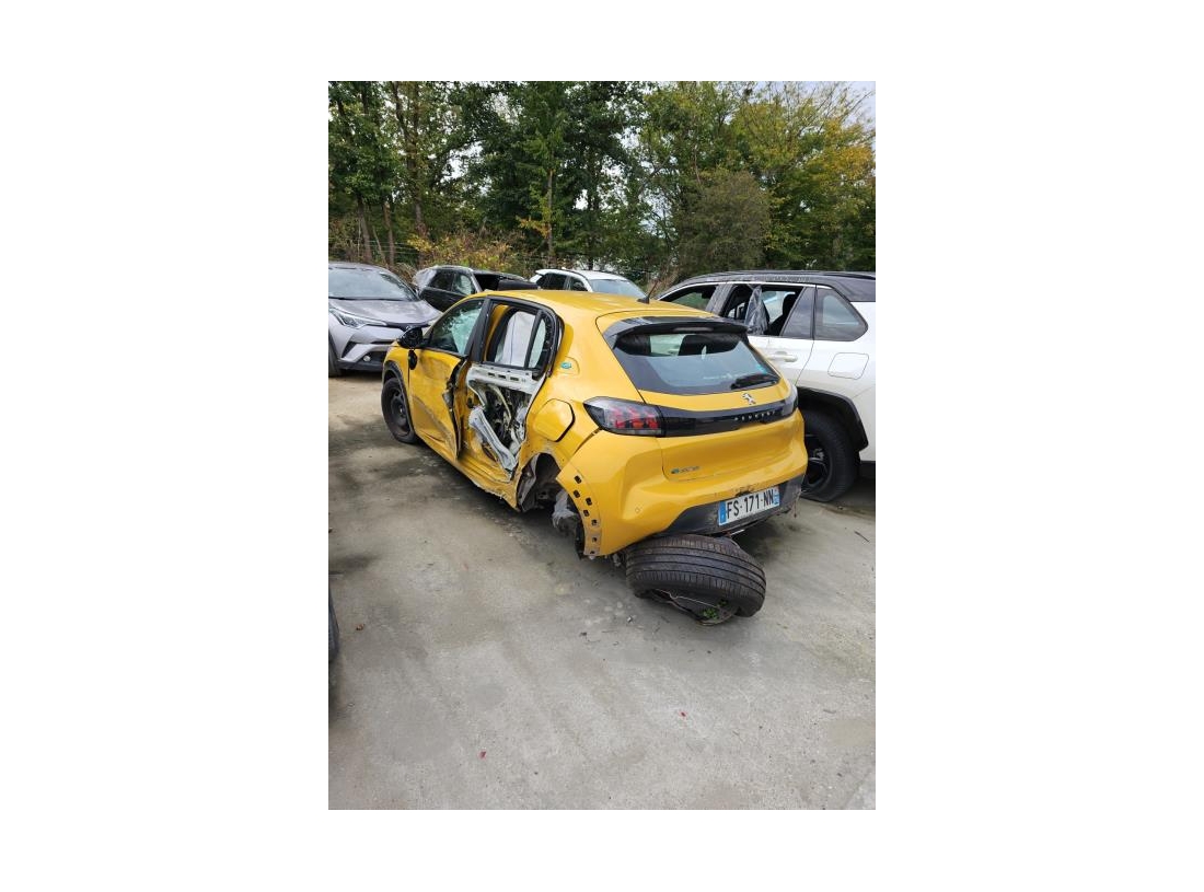 Vehicule-PEUGEOT-208%202-2020-18abd94e473c6bd123871996ec17b8e890210d30eafe36290cc380ab877d81bc_m.jpg Vehicule-PEUGEOT-208%202-2020-18abd94e473c6bd123871996ec17b8e890210d30eafe36290cc380ab877d81bc_m.jpg