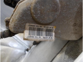 105212288-544c7316-da09-4df7-b5a9-5ae2f3f1825f-Piece-Cremaillere-assistee-PEUGEOT-f2cbd9c5fba21c9b8a9094fbc030ca50a7c43d0e376015087dd1bc1d72055ada_m.JPG 2