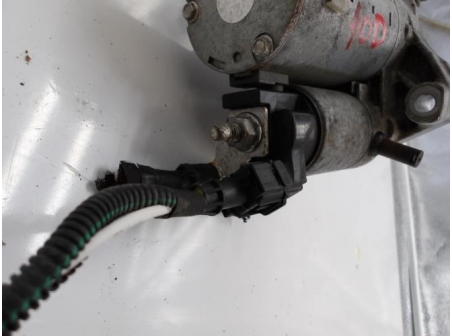 105238827-a5a7d5cb-19c1-46fa-946a-7aa3d79586e2-Piece-Demarreur-PEUGEOT-f440f2387f947b10d5fd1c4d9471a4d5c14179d9d5e41b3aff5ba3535416dbc5_m.JPG