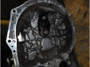 105264818-7ff79dd3-fa5d-4769-a0f2-4f63ba17ef5d-Piece-Boite-de-vitesses-PEUGEOT-208-1-PHASE-2-12-VTI-12V-0463954efea0d8ec921f88552d0938522c68332e9a9ac678ada9b3dd8712a621_m.JPG 2