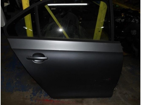 105273734-b320b6e1-f5f6-4978-b49d-9f00178a383c-Piece-Porte-arriere-droit-SEAT-ded9fe69a149e28c0246e05ed92e79d8d3cb0db4d6321a47d3d604a64d0239dc_m.JPG