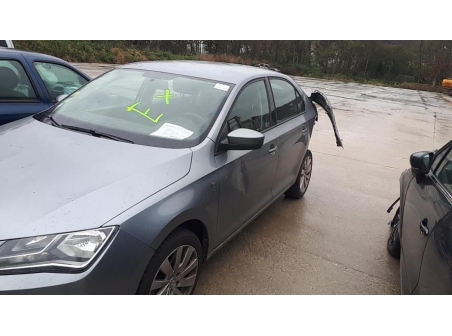 Vehicule-SEAT-TOLEDO-4-2013-2674cdb94eddca66cac9ba162fad7b03d6ac391b7078d3bed6d00e0f9c845fd4_mtn.jpg