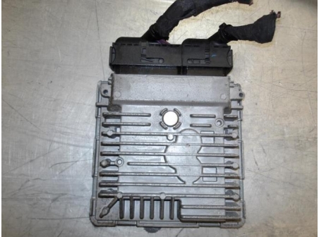 105275325-0d69de7f-7d90-46d0-9730-1b20873e2d3a-Piece-105275325-Calculateur-moteur-SEAT-TOLEDO-4-16-TDI-16V-TURBO-5d138cfdb9ed537fba4134f5820ae8d77c31b99822ed66a3f18d26ea27c9b6dc_m.JPG