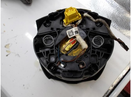 105278662-9dbb3105-ab10-40b7-a7ad-db6212437f5d-Piece-Air-bag-conducteur-SEAT-c97150d7d5cce7da14b87d28b54c4533cd7910677bcec51f929398e79c03cbe4_m.JPG