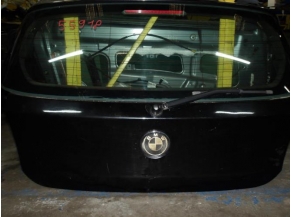 105326862-2ed26d4b-b238-4cb4-bfff-65a10dd676b2-Piece-Malle-Hayon-arriere-BMW-1970940cbe8612fac7bb42ddfb8ede7ab51b75c7e26a9e6bcc63d60ab3aefa0e_m.JPG 2