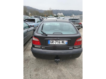 Vehicule-RENAULT-MEGANE%201%20PHASE%202-2001-7bc600cd8158f16028b135b91ea6d78b6118ea0e2a48089d333bf616c63d6fa5_m.jpg