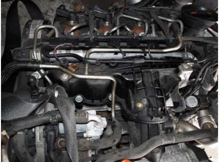105335190-d707722f-35c3-4a46-805e-5a60aa04fcd1-Piece-Moteur-SEAT-TOLEDO-4-16-TDI-16V-TURBO-0309b091dee48a2064d769f54aa416af2aeabafc2e12bafbd108f437acc3fe28_m.JPG