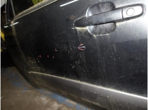 105339084-7df3f9c0-6653-4d7a-ad3b-b9ed47c0adce-Piece-Porte-avant-gauche-TOYOTA-404fd9a4cddb69b4ec23eaee80e4e37db7b1caa5e3dfe1bbd5bf04ee631eb4ad_m.JPG 2