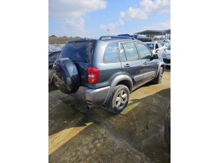 Vehicule-TOYOTA-RAV4-2-PHASE-2-2005-dc94e7b476d3e4d21aacdd9b10bf2b2da7b1872fd3c3d5d7fab7069a400b8507_mtn.jpg