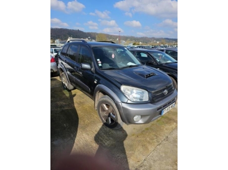 Vehicule-TOYOTA-RAV4-2-PHASE-2-2005-6cd8a54cda063150e874459e5be72d0cfb1fd0ac8cd40dff18c69a7d15f4ccb7_mtn.jpg