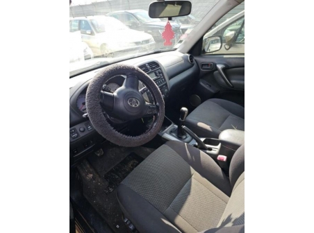 Vehicule-TOYOTA-RAV4-2-PHASE-2-2005-837be80b6872f6bd6bd5e4c4fe513904536ff72c29fe3ff74b0aa010716b81d8_mtn.jpg