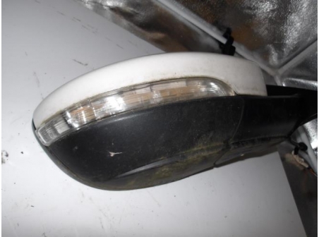105346071-8140989b-fcf3-4e60-b8d2-f211ea04844d-Piece-Retroviseur-droit-VOLKSWAGEN-50dd8befb178430761890aea675a85ec2bc3330dd3a49db34c30d09d92adb010_m.JPG
