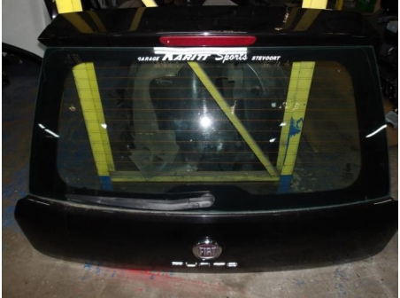 105355795-dad93081-9982-439a-abe9-0e10c03bcf4f-Piece-Malle-Hayon-arriere-FIAT-PUNTO-3-12i-8V-fab7b39a3b99d3649e4cfd1ef8ef7db86945b6db09bf07741c944a5294657464_m.JPG