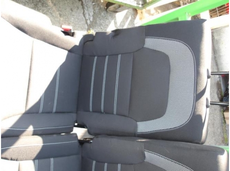 105407396-99c56135-e5a2-4d0f-a234-c0bbe8720c3c-Piece-Interieur-complet-DACIA-JOGGER-BREAK-10i-12V-TURBO-TCE-90-ECO-G-HYBRID-589a18c90ad761358446197cd01716dc4b96c5d92ce67ae176a5aadd820f5186_m.JPG
