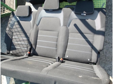 105407396-2a8c3098-ab1a-48d1-b633-b00f75c47372-Piece-Interieur-complet-DACIA-JOGGER-BREAK-10i-12V-TURBO-TCE-90-ECO-G-HYBRID-d95ef46326b1906644603df1124a52a3168a0fe9fcc7203fe539196dda8c3bbd_m.JPG