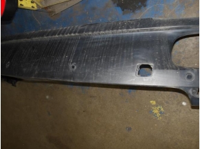 105414446-3e956262-9237-44c0-a1aa-d5f28585c460-Piece-Pare-choc-arriere-BMW-eed6287e6121392269d9f37420168a8c0a1ca95741e1f2e1916e8d9a025b6ba3_m.JPG 2